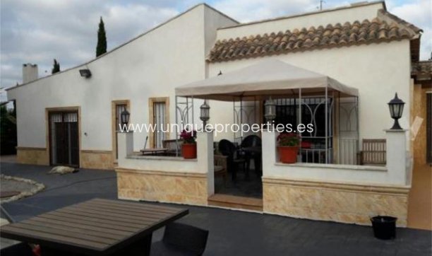 Reventa - Villa -
La Matanza