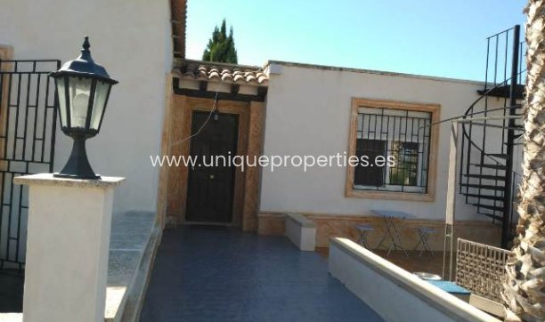 Reventa - Villa -
La Matanza