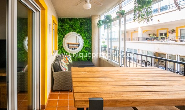 Revente - Apartment -
Orihuela Costa - Punta Prima