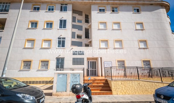 Revente - Apartment -
Orihuela Costa - Punta Prima