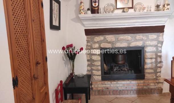 Herverkoop - Cave House -
Huescar