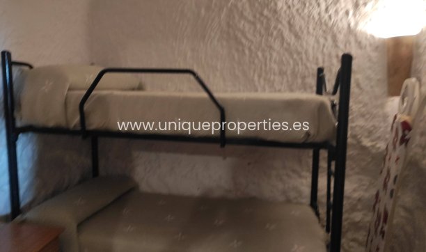 Herverkoop - Cave House -
Huescar