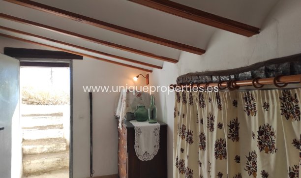 Herverkoop - Cave House -
Huescar