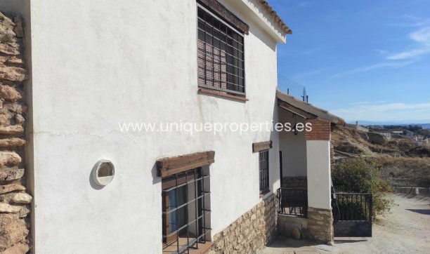 Herverkoop - Cave House -
Huescar