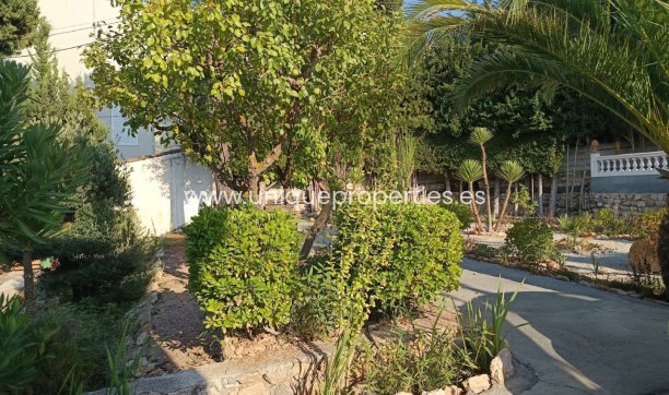 Reventa - Villa -
Cullar de Baza