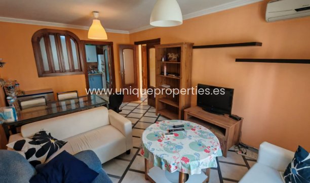 Herverkoop - Village House -
Macael