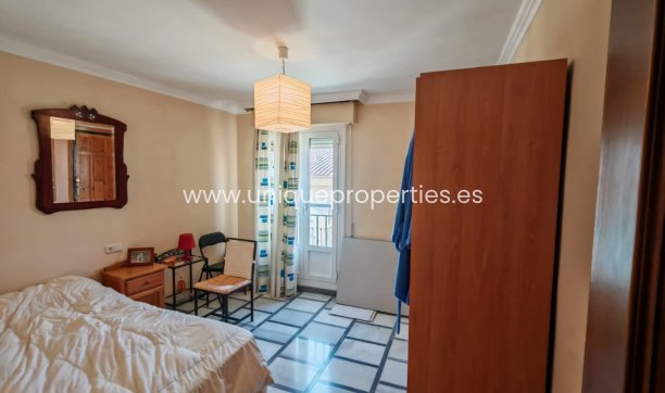 Herverkoop - Village House -
Macael