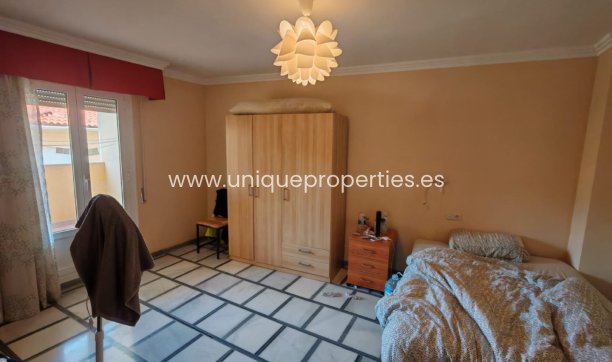 Herverkoop - Village House -
Macael