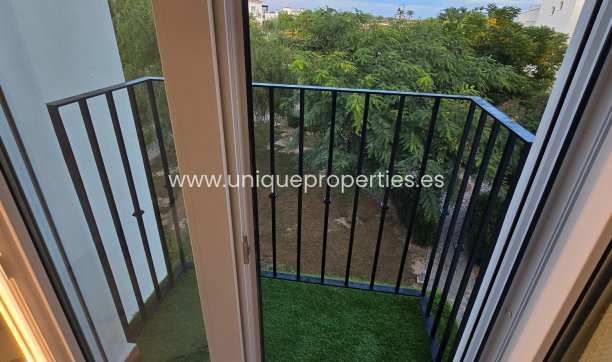 Resale - Apartment -
Sucina