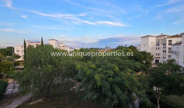 Resale - Apartment -
Sucina