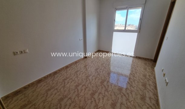 Reventa - House - Townhouse -
Orihuela Costa - Los Dolses