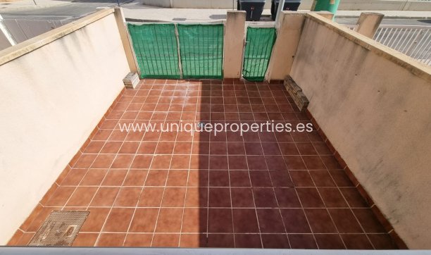 Reventa - House - Townhouse -
Orihuela Costa - Los Dolses