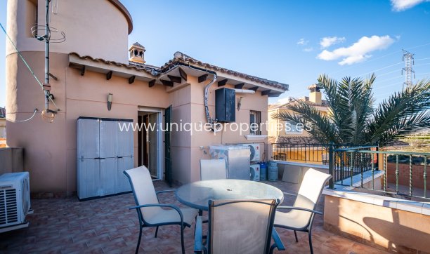 Resale - Villa -
Orihuela - Benferri