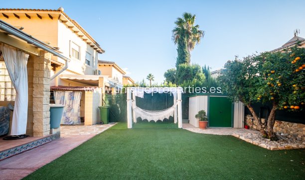 Resale - Villa -
Orihuela - Benferri