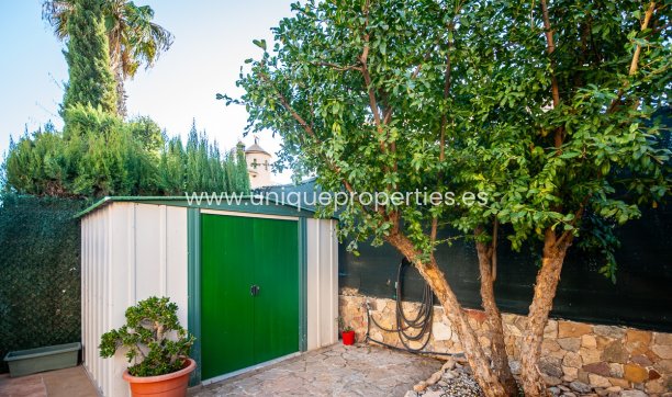 Resale - Villa -
Orihuela - Benferri