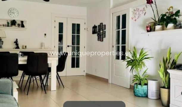 Resale - Apartment -
Cala Vinyes - Calvià