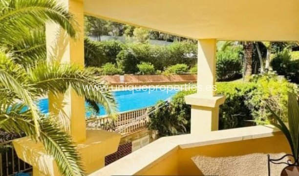 Resale - Apartment -
Cala Vinyes - Calvià