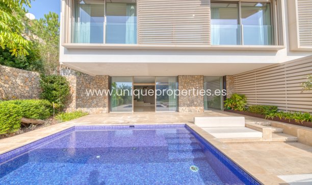 Resale - Villa -
Port d'Andratx - Andratx