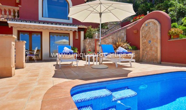 Resale - Villa -
Port d'Andratx - Andratx