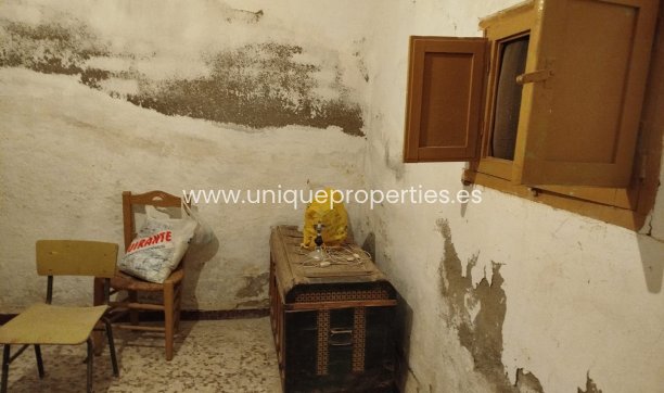 Revente - Village House -
Tijola