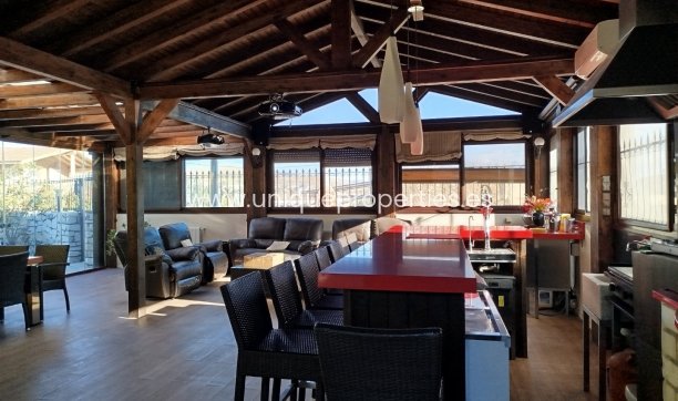 Herverkoop - Villa -
Macael