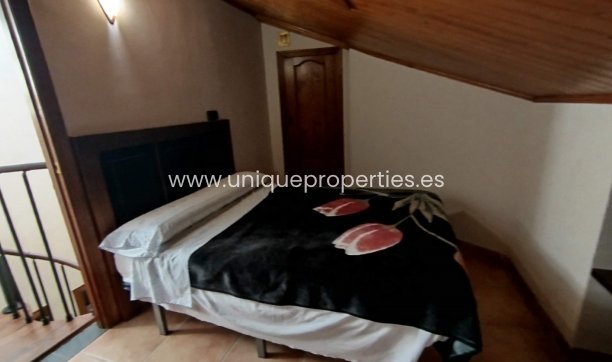 Herverkoop - Villa -
Macael