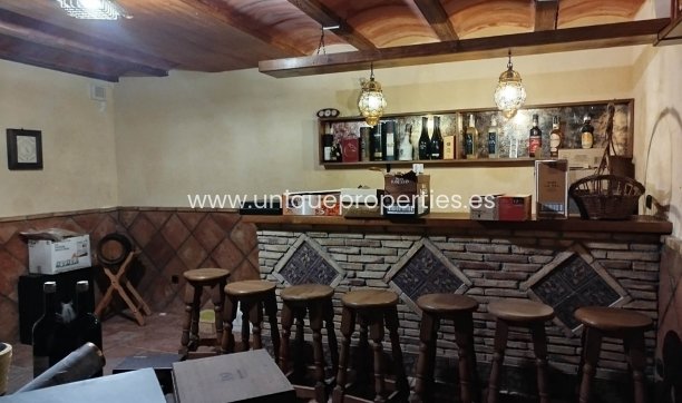 Herverkoop - Villa -
Macael