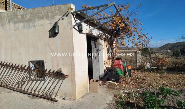 Herverkoop - Villa -
Macael