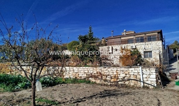 Herverkoop - Villa -
Macael