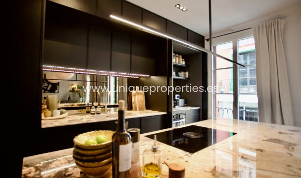 Herverkoop - Apartment -
Palma - Centre