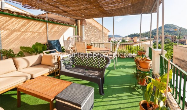 Resale - House -
ANDRATX