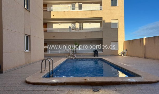 Reventa - Ground Floor -
LOS MONTESINOS - Los Montesinos