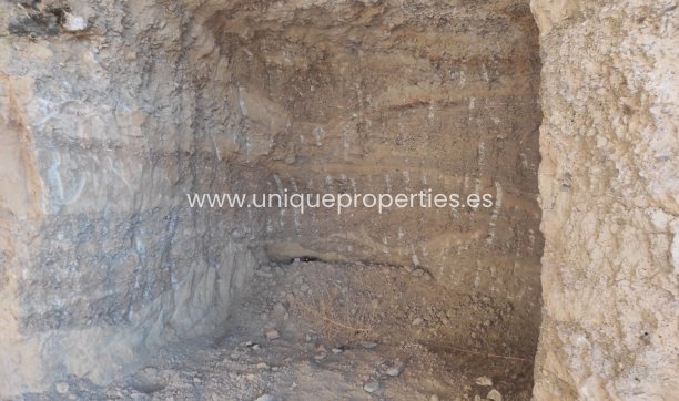 Herverkoop - Cave House -
Huescar