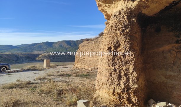 Herverkoop - Cave House -
Huescar