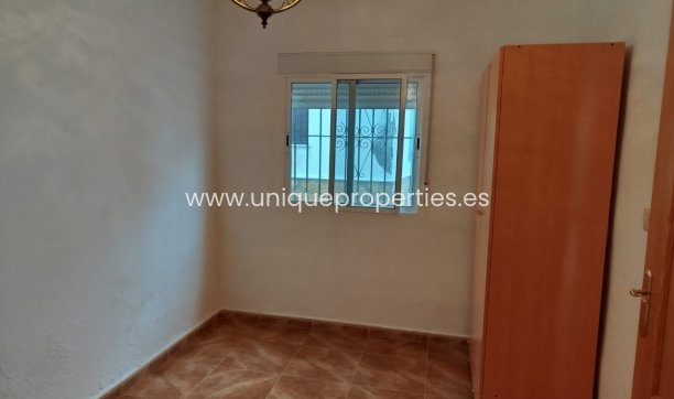 Herverkoop - Village House -
Purchena