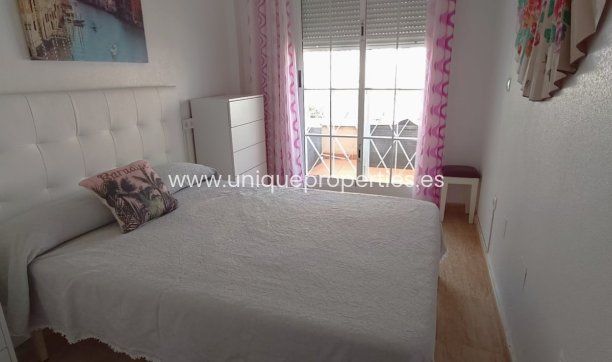 Revente - House -
Orihuela Costa