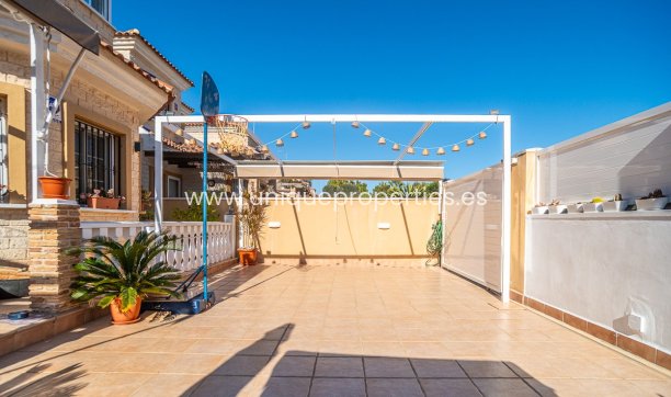 Resale - Villa -
Guardamar del Segura - EL RASO