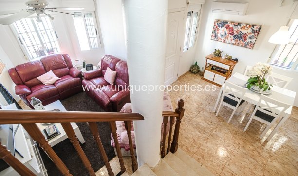 Resale - Villa -
Guardamar del Segura - EL RASO