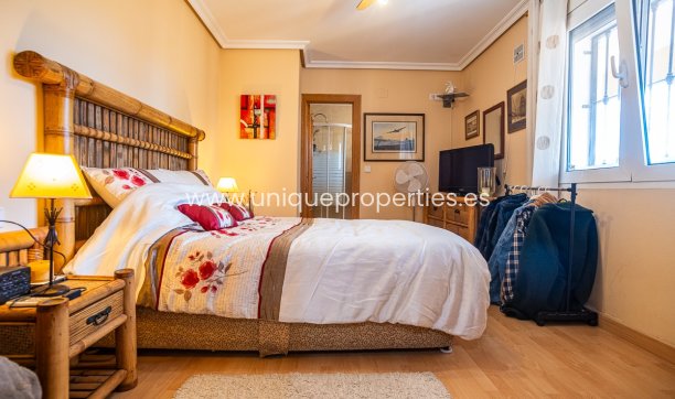 Herverkoop - Villa -
Torrevieja - LOS BALCONES - LOS ALTOS