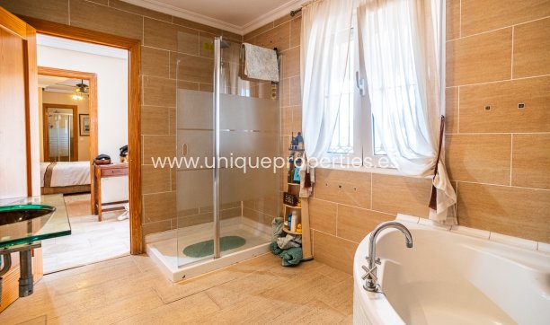 Herverkoop - Villa -
Torrevieja - LOS BALCONES - LOS ALTOS