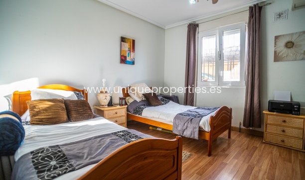 Herverkoop - Villa -
Torrevieja - LOS BALCONES - LOS ALTOS