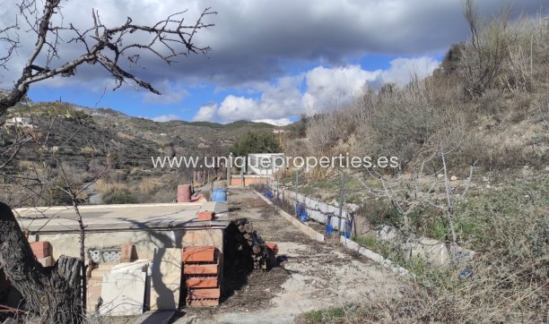 Herverkoop - Cortijo -
Lucar