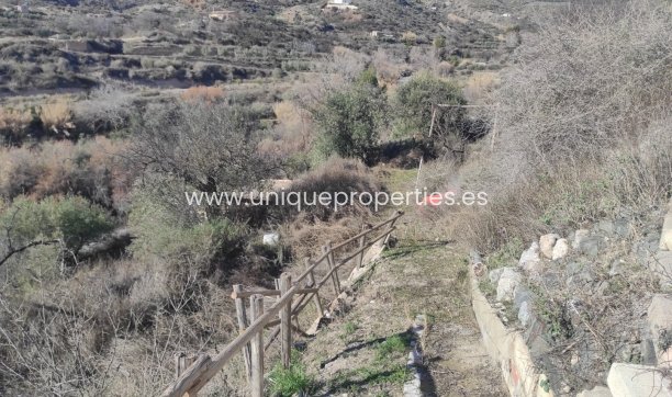 Herverkoop - Cortijo -
Lucar