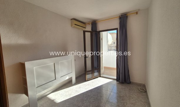 Resale - House -
Torrevieja - LOS BALCONES - LOS ALTOS