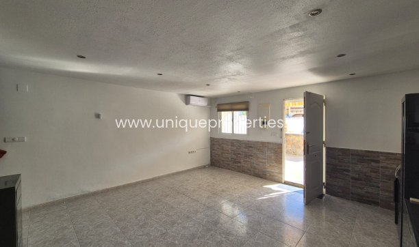 Resale - House -
Torrevieja - LOS BALCONES - LOS ALTOS