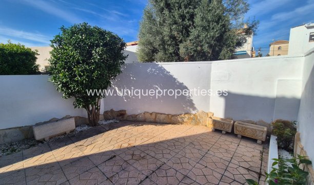 Resale - House -
Torrevieja - LOS BALCONES - LOS ALTOS