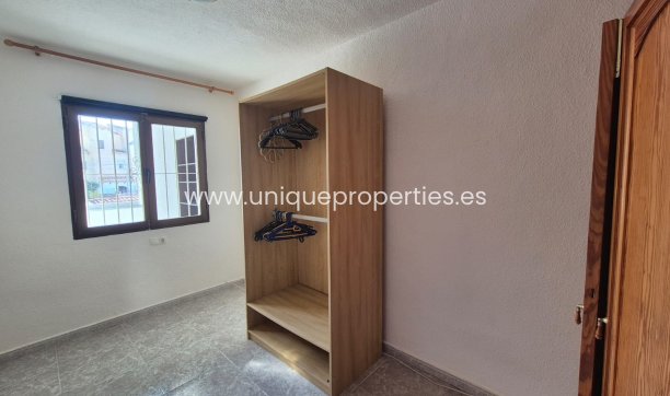 Resale - House -
Torrevieja - LOS BALCONES - LOS ALTOS