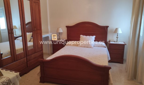 Reventa - Apartment -
Purchena