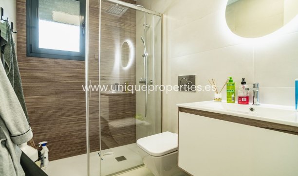 Resale - Apartment -
Torrevieja - Calas Blancas