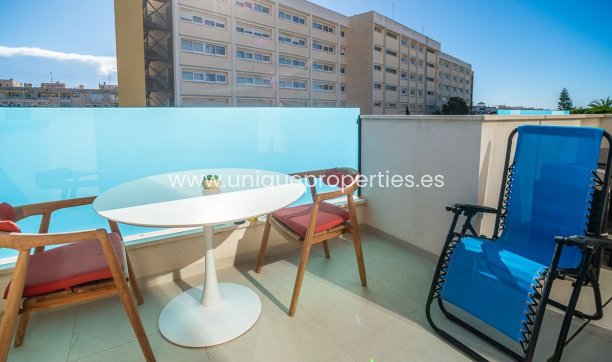 Resale - Apartment -
Torrevieja - Calas Blancas